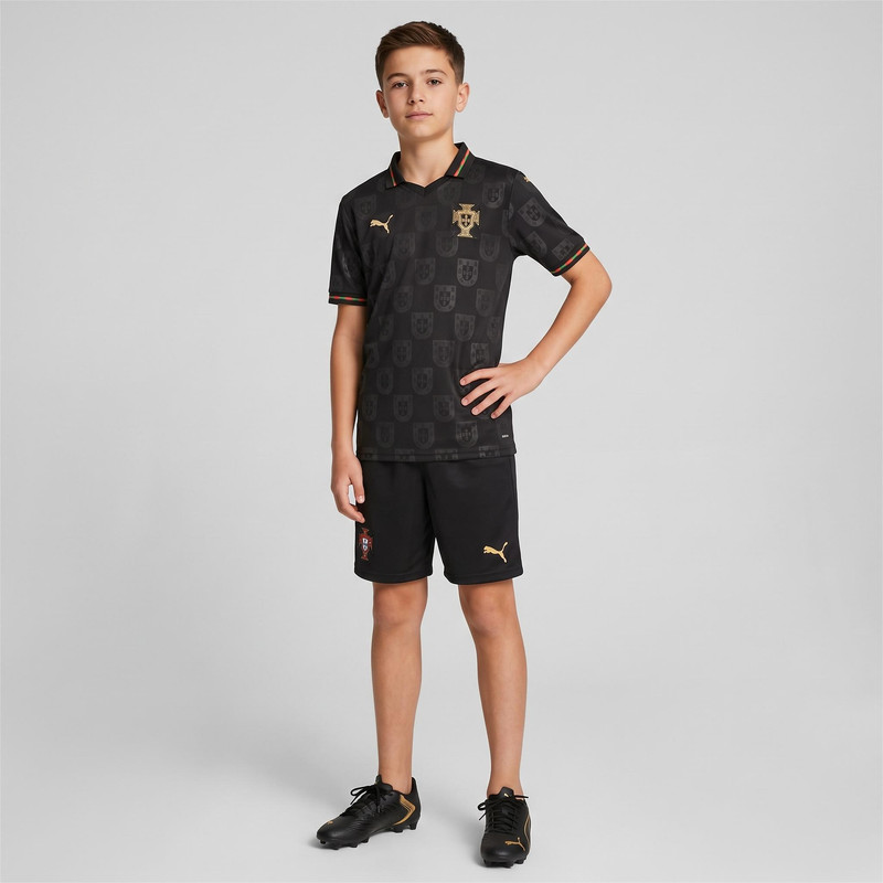 ست تی‌شرت و شلوارک ورزشی پسرانه مدل پرتغال Away WC 2026
