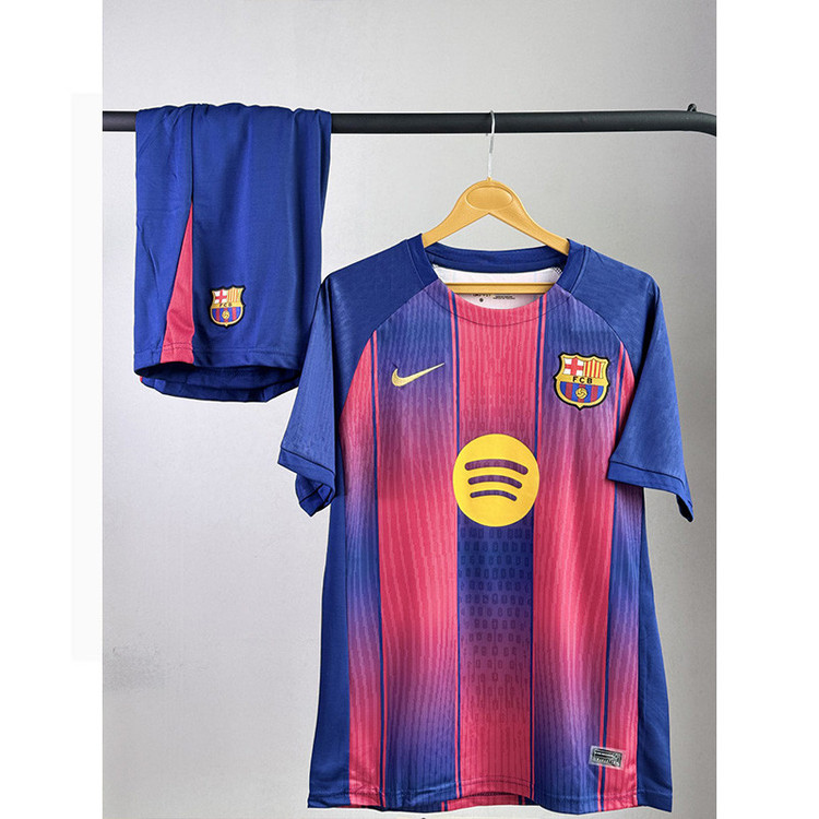 ست تی شرت آستین کوتاه و شلوارک ورزشی پسرانه مدل بارسلونا کد Home 2026