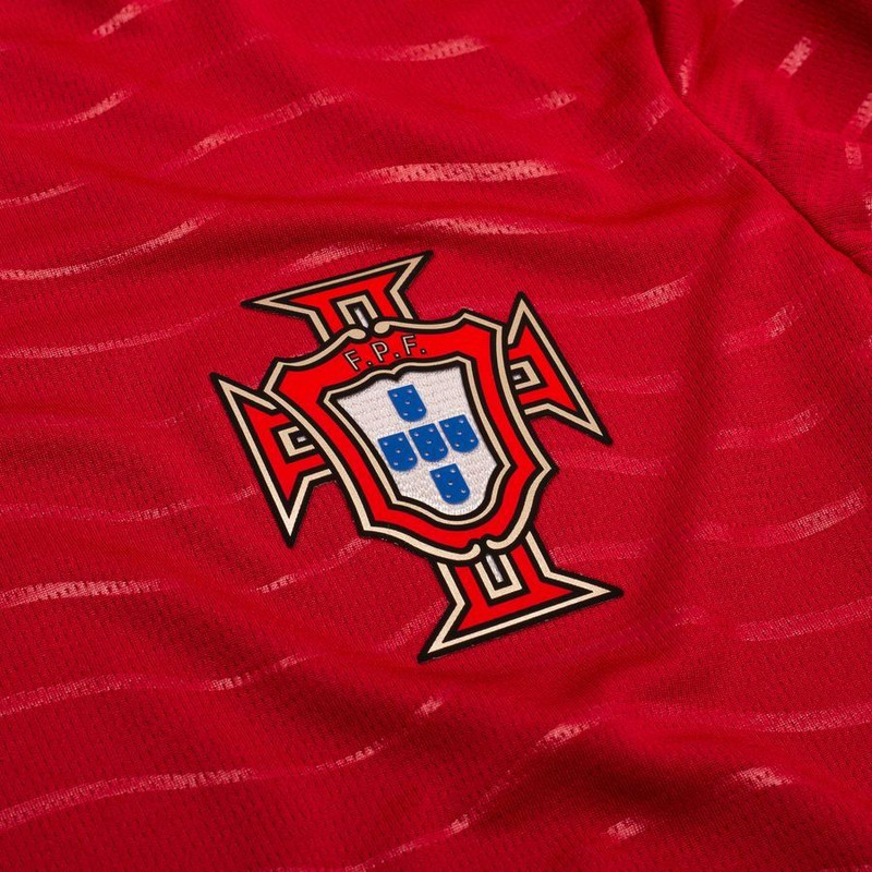 ست پیراهن و شلوارک ورزشی پسرانه مدل پرتغال Home WC 2026