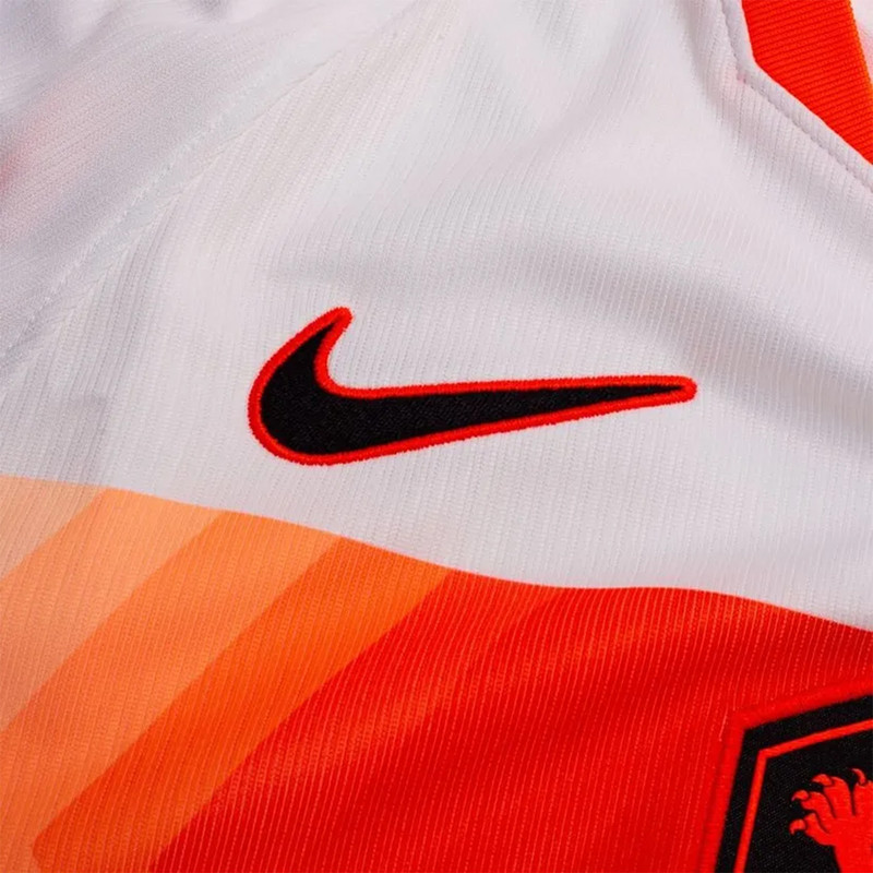 ست تی شرت و شلوارک ورزشی پسرانه مدل هلند Away 2026
