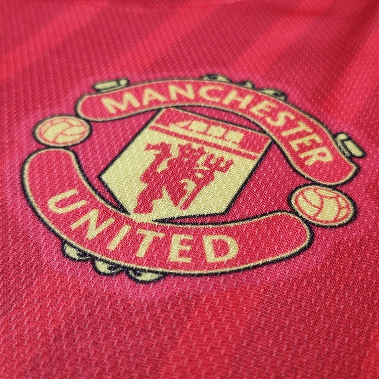 ست تیشرت و شلوارک ورزشی پسرانه مدل منچستر یونایتد طرح رونالدو کد 501