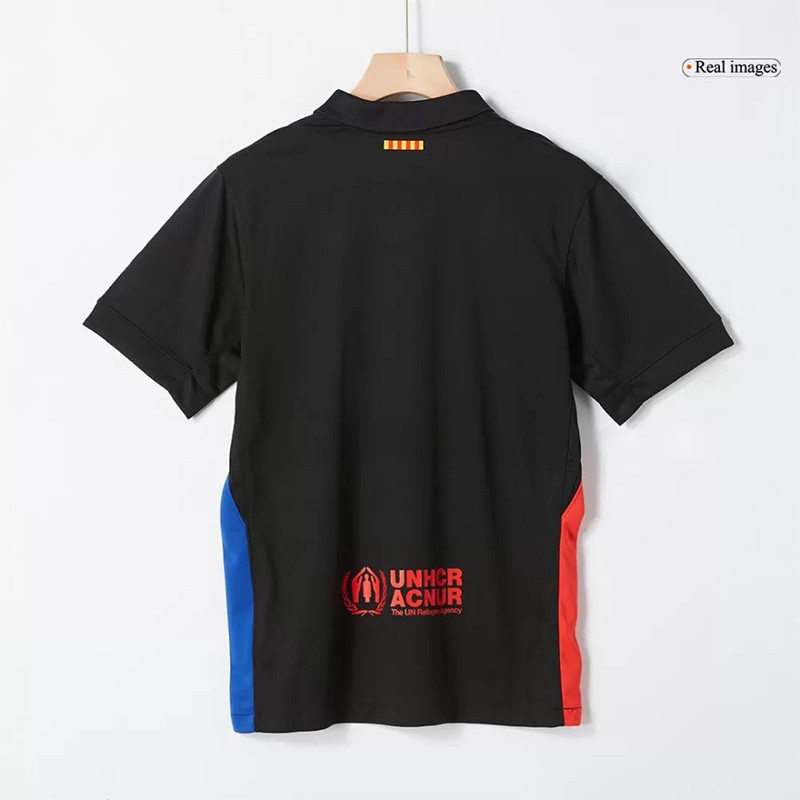 ست تی شرت و شلوارک ورزشی پسرانه مدل بارسلونا Away 2025