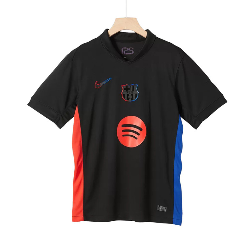 ست تی شرت و شلوارک ورزشی پسرانه مدل بارسلونا Away 2025